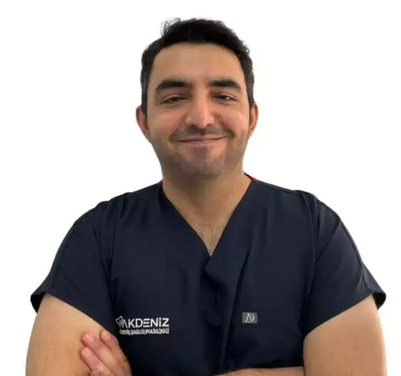 Dr. İbrahim Ünal, Dentist at VK Smile Studio