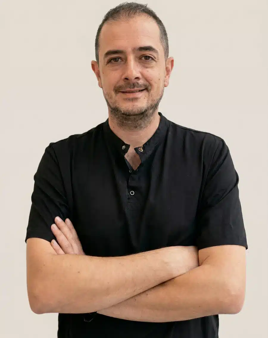 Emin Özdemir, Dentist at Focus Dental Clinic